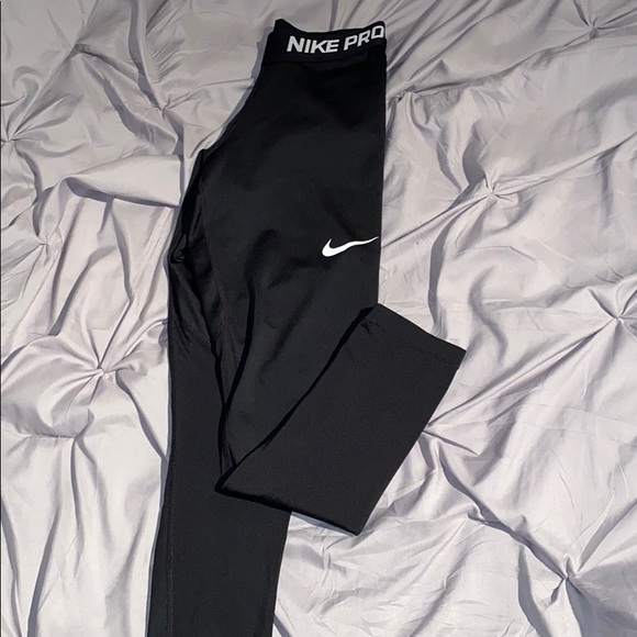 Nike capris leggings size XS/S - Picture 2 of 2